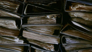 Bürokratie (Symbolbld) (Foto: Lisa Goudzwaard/Pexels)