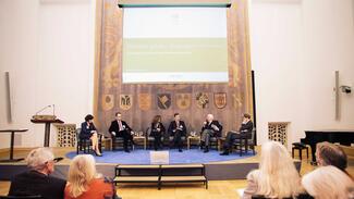 Münchner_StiftungsFrühling_2015_Podium