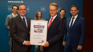 Alfred & Cläre Pott-Stiftung unterstützt Junior-Uni Essen (Foto: Claudia Anders/EWG)