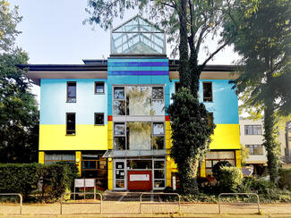 Familienzentrum des Vereins "Hilfe für krebskranke Kinder" (Foto: Hilfe für krebskranke Kinder Frankfurt e.V.)